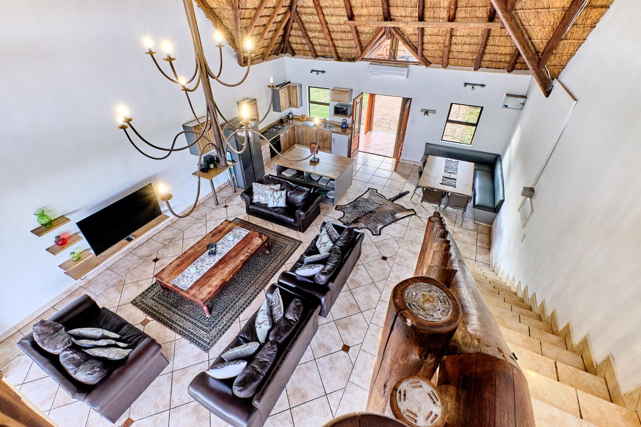 Shasha Lodge interior